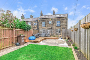 Photo 33- click for photo gallery